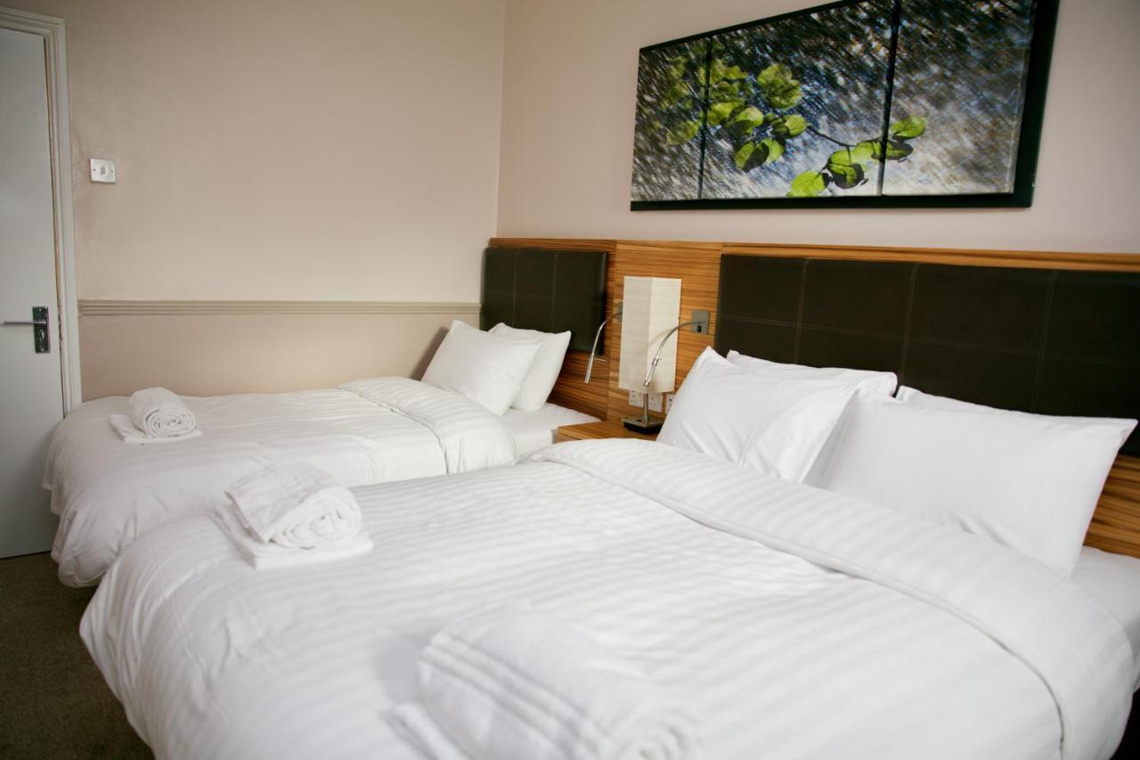 Uno Hotel Heathrow Windsor Slough Esterno foto