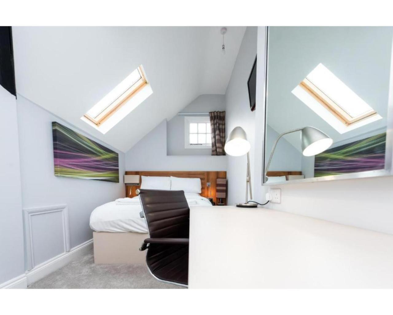 Uno Hotel Heathrow Windsor Slough Camera foto